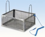 Grounded basket for UCI cleaners